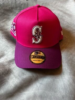 New Era Kids Pink & Purple 9FORTY Adjustable Mariners S Cap